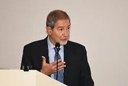 Il ministro Musumeci e la transizione: &laquo;Bisogna coinvolgere anche i cittadini&raquo;