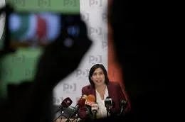 Perch&eacute; la vittoria di Fico e Decaro riapre la partita per la Politiche: &laquo;Il 20-30% degli elettori del centrodestra ha votato per il Campo Largo&raquo;