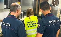 Catania, controlli alle attivit&agrave; commerciali: sanzionati per irregolarit&agrave; varie un fruttivendolo e un panificio