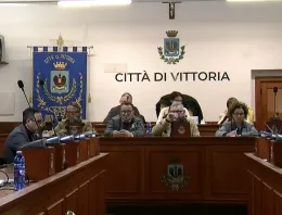Vittoria, affondo di Rifondazione: "Il Cuffarismo si &egrave; insediato al governo della citt&agrave;"
