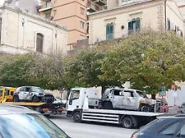 Modica e il rogo delle auto delle Fiamme gialle, la solidariet&agrave; di Anc Ragusa: "Gesto intimidatorio da respingere con forza"