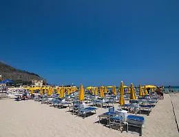 Palermo, nuovo divieto di balneazione a Mondello: ecco dove