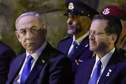 L'imputato Netanyahu chiede la grazia a Herzog per salvare l'unit&agrave; nazionale