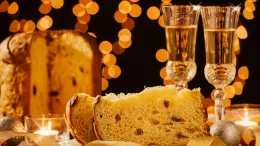 Bollicine di Natale senza spendere una fortuna: i Moscati siciliani sotto i 15 euro da abbinare a panettone e pandoro