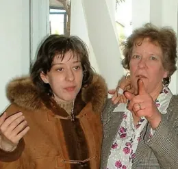 Prima ha strangolato la figlia disabile, poi si &egrave; tolta la vita impiccandosi: l'agghiacciante omicidio-suicidio di Corleone