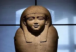 Allagamento al Louvre: opere gravemente danneggiate nella sala delle antichit&agrave; egiziane