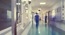 Un ricovero ospedaliero in Lombardia costa la met&agrave; che in Sicilia, il paradosso dell'Italia spaccata in due