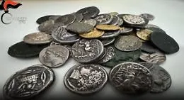 Il traffico di reperti archeologici: una stirpe di tombaroli poco improvvisati e assai tecnologici 