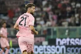 Palermo-Sudtirol 3-0, i rosa continuano a volare