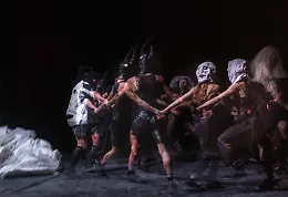 Karrasekare: riti ancestrali e la danza della rinascita