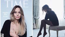 &laquo;Mostro le mie cicatrici perch&eacute; non sono un tab&ugrave;&raquo;: lo scatto di Angelina Jolie su Time France che parla a tutte le donne