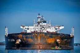 &ldquo;Navi fantasma&rdquo; e occhi del Cremlino: come la flotta ombra russa sonda l&rsquo;Europa mentre trasporta petrolio