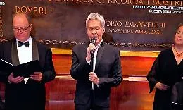 Claudio Baglioni commuove al concerto di Natale in Senato: &laquo;Avrai&raquo;, da padre a figlio