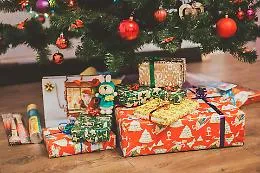 Giochi pericolosi: i consigli dei medici su come evitare rischi per i regali di Natale