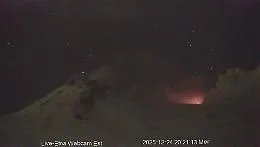 Etna torna a farsi sentire per la Vigilia di Natale: aumento dell'attivit&agrave; e Vona giallo per l'aviazione