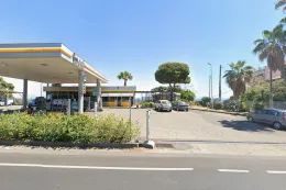 "Spaccata" di Capodanno in una tabaccheria di Acireale: gravi danni e misero bottino
