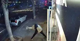Subiti tre furti in tre giorni, il titolare: "Dormo nel locale"