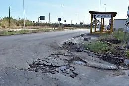 Zona industriale di Catania, stop a buche e allagamenti: lavori in vista sul 90 per cento delle strade da rifare