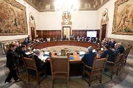 Caregiver, sanit&agrave;, referendum e 4 regioni commissariate per l'accorpamento delle scuole. Tutte le decisioni del Consiglio dei ministri
