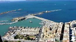 Malore fatale al volante a Trapani: 69enne muore per arresto cardiocircolatorio in viale Ammiraglio Staiti