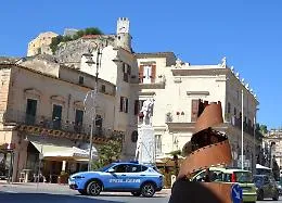 Modica, i controlli della polizia contro la malamovida: due denunce per serate danzanti non autorizzate