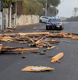 Maltempo, gli interventi dei Carabinieri tra evacuazioni, antisciacallaggio e viabilit&agrave;