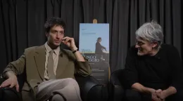 Dal silenzio al suono, il Battiato di Dario Aita arriva al cinema: il film che racconta l&rsquo;uomo prima dell&rsquo;icona