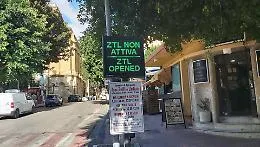 Ztl via Atenea, la telecamera non perdona: 2.504 multe in 12 mesi. Il Comune: "Nessun intento persecutorio"
