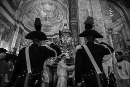 &ldquo;Viv&rsquo;Agata &ndash; Immagini, Suoni, Parole&rdquo;: all&rsquo;Antica Galleria Bonfirraro l&rsquo;omaggio poliedrico a Sant&rsquo;Agata