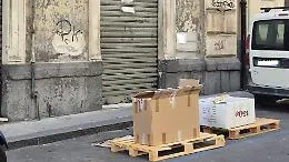 Strisce blu occupate: commercianti che privatizzano il parcheggio