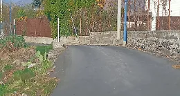 Via Giovanni Grasso a Pedara, rischio dirupo: i residenti chiedono intervento immediato