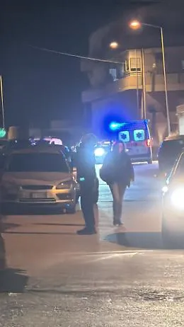 Rissa a Donnalucata: in tre pestano un 70enne