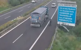Contromano in A18 con una bicicletta elettrica: giovane fermato dalla Polizia Stradale
