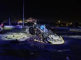Scontro fatale per un motociclista nel Catanese: c'&egrave; anche un ferito grave