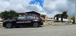 Rapina e tentata violenza sessuale, arrestati quattro giovani