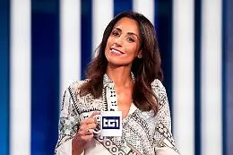 Giorgia Cardinaletti, la sorpresa in diretta: sar&agrave; la voce &ldquo;istituzionale&rdquo; della finalissima di Sanremo 2026 accanto a Conti e Pausini (e nel segno di Pippo Baudo)