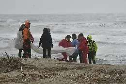 A chi parlano quei corpi restituiti dal mare: l'Europa proclama diritti ma perde la credibilit&agrave; nel Mediterraneo
