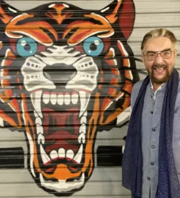 Kabir Bedi in viaggio dalla Francia verso l'Italia: &laquo;Dove sono?&raquo;