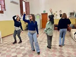 Povert&agrave; educativa, a Ballar&ograve; danzaterapia e spazio d&rsquo;ascolto per le famiglie con il progetto &ldquo;C&rsquo;entro Anch&rsquo;io&rdquo;
