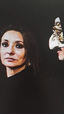 Goldoni smaschera le ombre del potere
