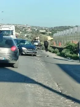 Scontro auto-moto sulla Scicli-Donnalucata, c'&egrave; un ferito grave