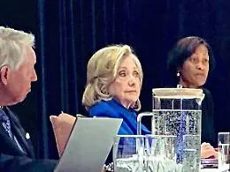 Caso Epstein, la testimonianza di Hillary Clinton al Congresso: &laquo;Quello da interrogare &egrave; Donald Trump&raquo;