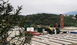 Resta incastrato in un macchinario e perde la vita: incidente sul lavoro nel Messinese 