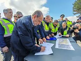 Niscemi isolata, la Regia trazzera pronta in 60 giorni. Schifani: &laquo;Parlo con i fatti&raquo;