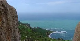 Custonaci, camping abusivo nella pre-riserva di Monte Cofano: lungo elenco di indagati