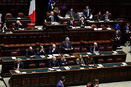 La Camera approva risoluzione di maggioranza: impegno a partecipare allo sforzo UE contro missili e droni iraniani