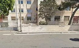 Incendio in capannone abbandonato a Catania: chiuso oggi per precauzione il plesso di via Plaia dell'istituto comprensivo Dusmet Doria