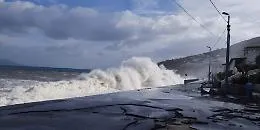 Voragine ad Acquacalda, chiusa via Mazzini, allarme turismo