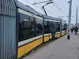 Milano, ancora paura sui binari: a fuoco il tram 27. &Egrave; emergenza sicurezza per i mezzi ATM