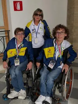 I Leoni Sicani portano l&rsquo;hockey su carrozzina nel salotto di Pierluigi Diaco su Rai2